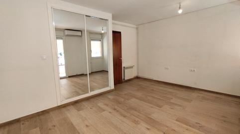 Foto 2 de Pis en venda a Carrer de la Independència, Bufalà, Badalona