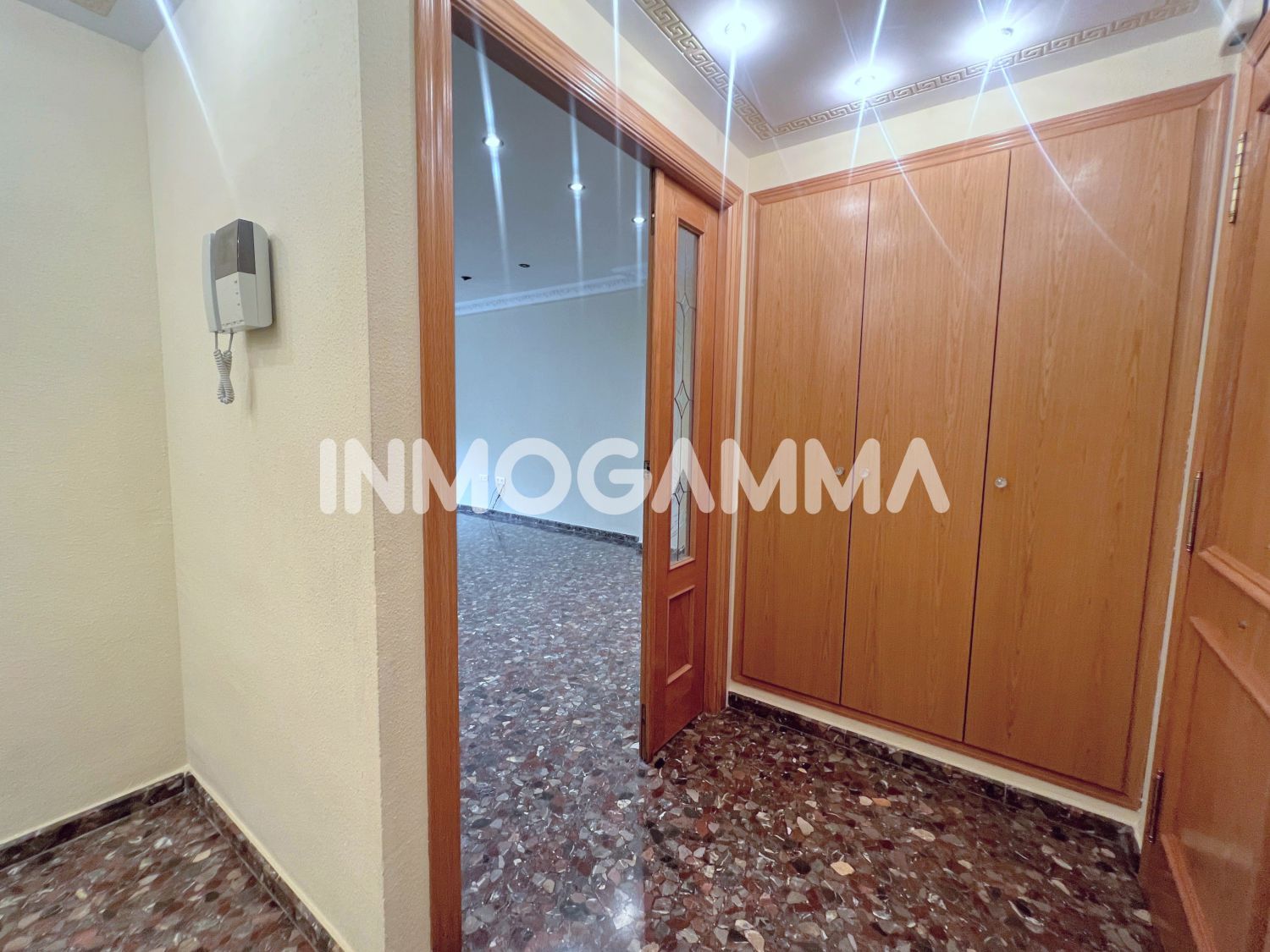 Flat for sale in Cullera  with Air Conditioner, Storage room and Balcony
