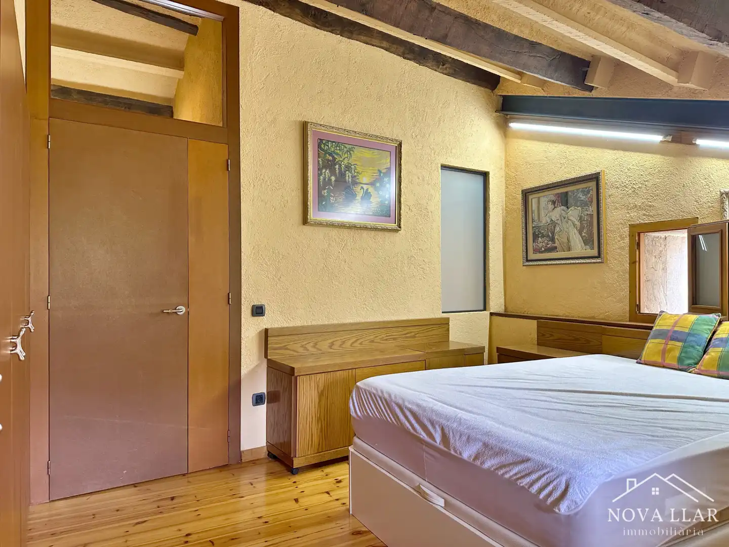 Habitación de Finca rústica en venta en Les Llosses con Calefacción, Jardín privado y Parquet