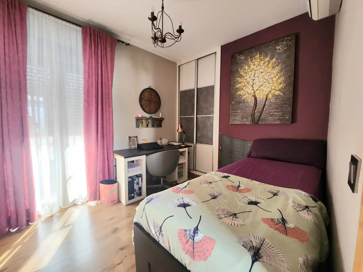 Dormitori de Casa adosada en venda en Alcalá de Guadaira amb Aire condicionat, Calefacció i Parquet