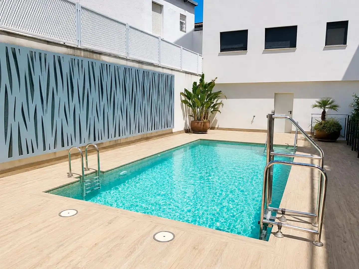 Swimming pool of Attic for sale in Sevilla  with Air Conditioner, Heating and Terrace