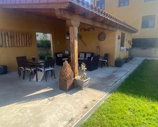 Terrace of House or chalet for sale in Palacios de la Valduerna  with Private garden, Parquet flooring and Furnished