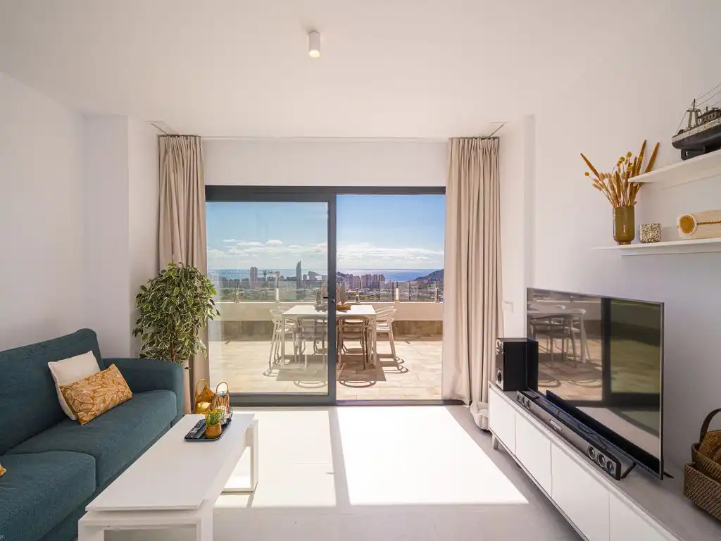 Apartament amb piscina en venda a Carrer de Colombia 2