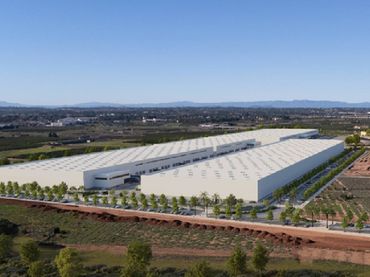 Industrial building to rent in Partida Poacho 28