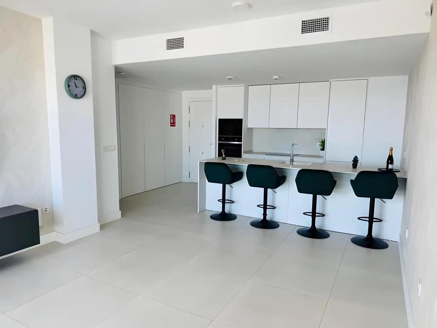 Apartment with pool for sale in Puerto Deportivo, imagen 12