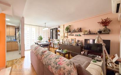 Living room of Single-family semi-detached for sale in Viladecans