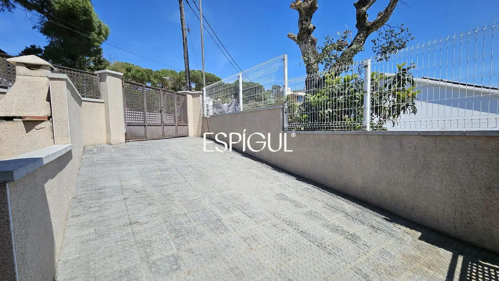 Parking de Casa o chalet en venta en Vidreres con Aire acondicionado, Calefacción y Terraza