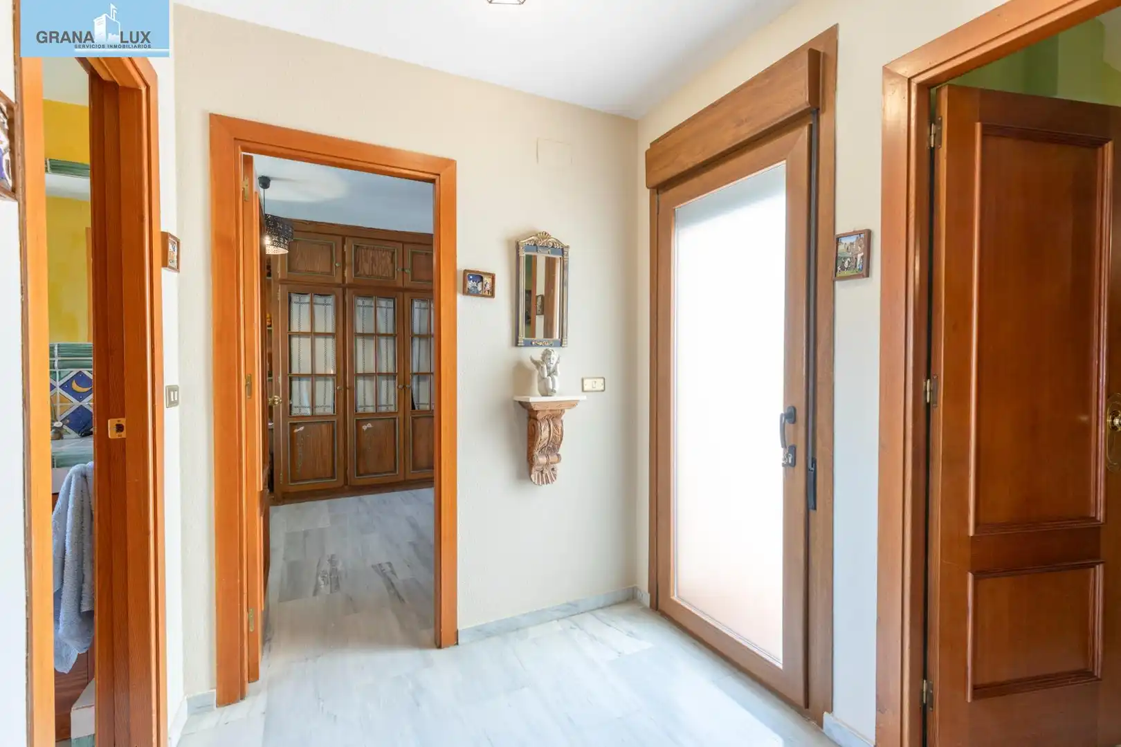 Haus oder Chalet zum Verkauf in La Zubia mit Klimaanlage, Heizung und Gemeinschaftspool