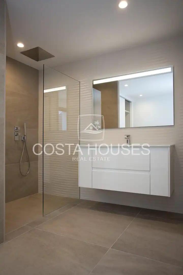 Detached house with pool for sale in Paichi, imagen 31