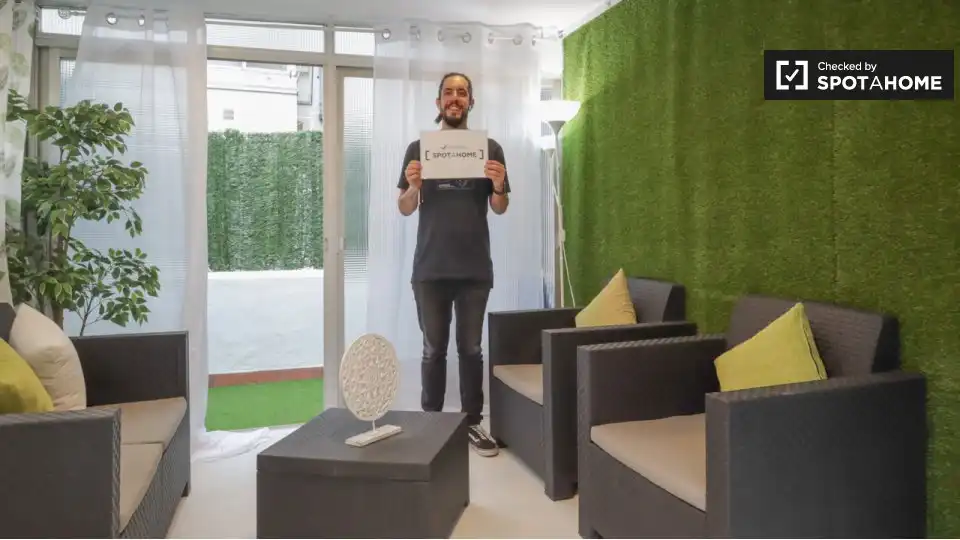 Garden of Flat for rent in Madrid  with Air Conditioner, Heating and Furnished