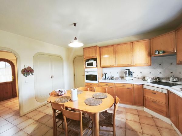 Kitchen of House or chalet for sale in Las Navas del Marqués   with Heating, Private garden and Terrace