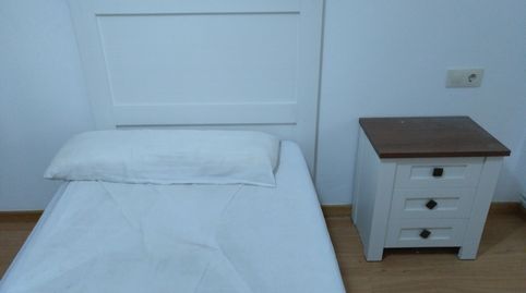 Foto 3 de Piso de alquiler en Ensanche - Sar, Santiago de Compostela
