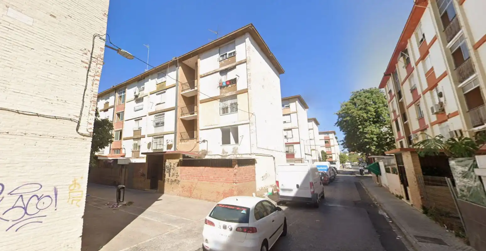 Exterior view of Houses for sale in Sevilla