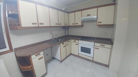 Foto 2 de Pis en venda a Avenida Rosalía de Castro, O Milladoiro, A Coruña