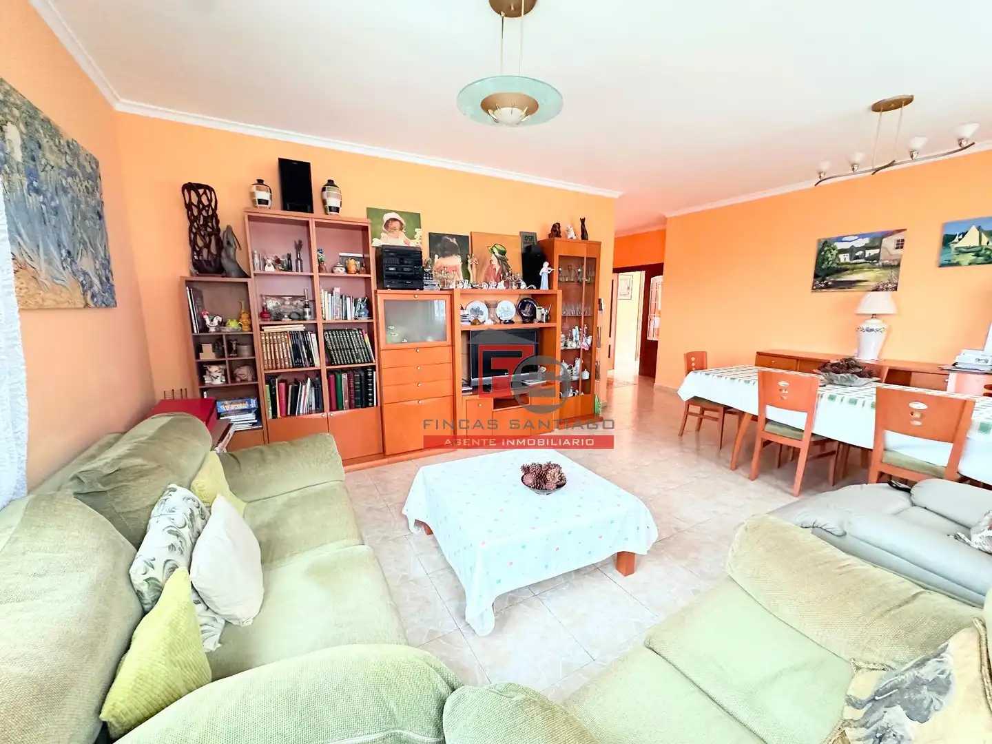Sala d'estar de Casa o xalet en venda en Cullera amb Jardí privat, Terrassa i Traster