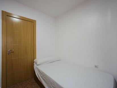 Bedroom of Flat to share in  Valencia Capital  with Air Conditioner, Heating and Furnished