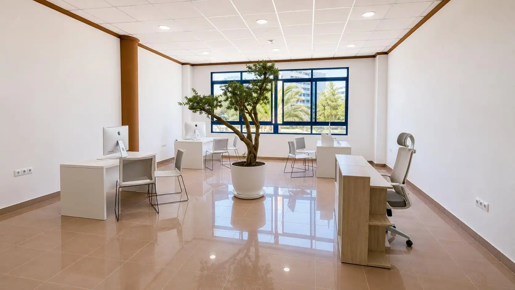 Büro zur Miete in El Campello mit Klimaanlage und Terrasse