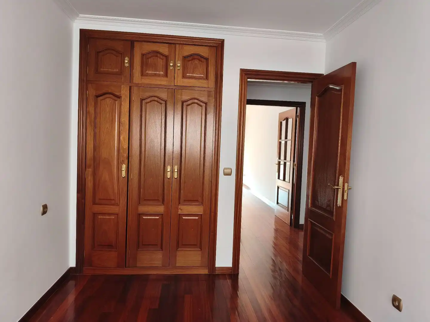 Piso de alquiler en Castiñeiriño - Cruceiro de Sar