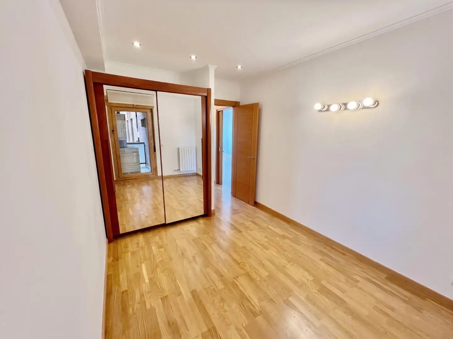Flat with terrace for sale in Paseo Josefa Ardanaz 3, imagen 9