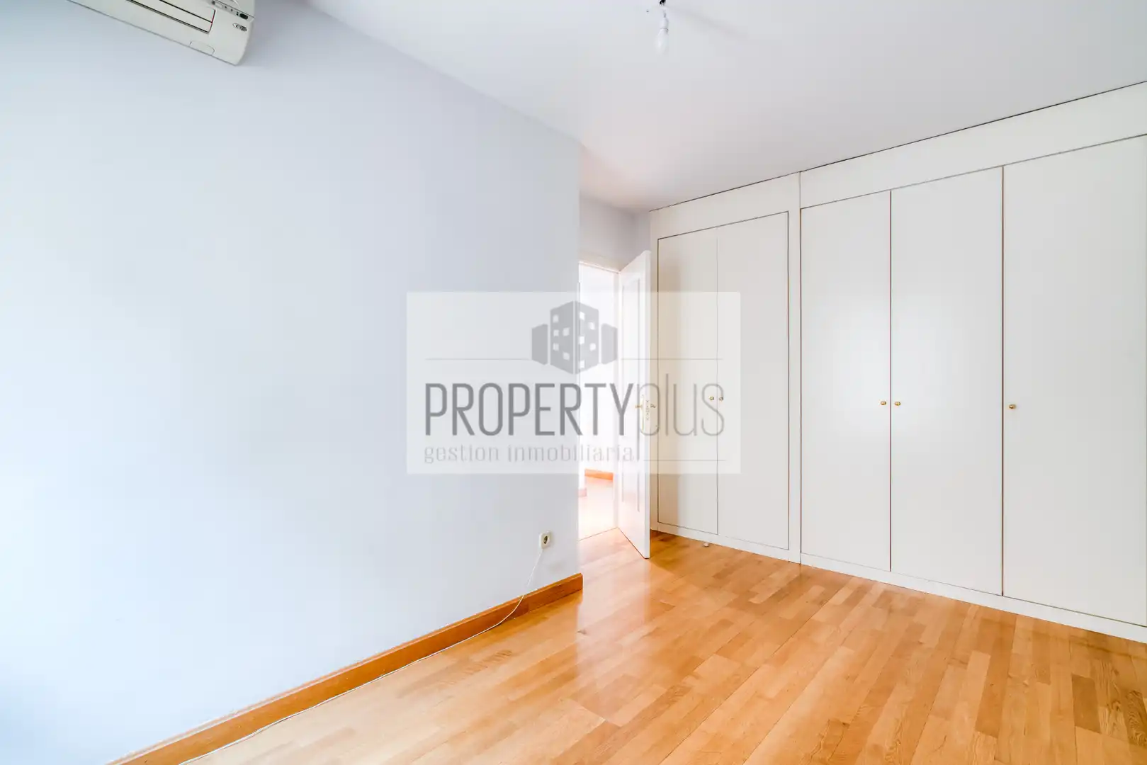 Flat with pool for sale in Calle Castillo de Arévalo 15, imagen 28