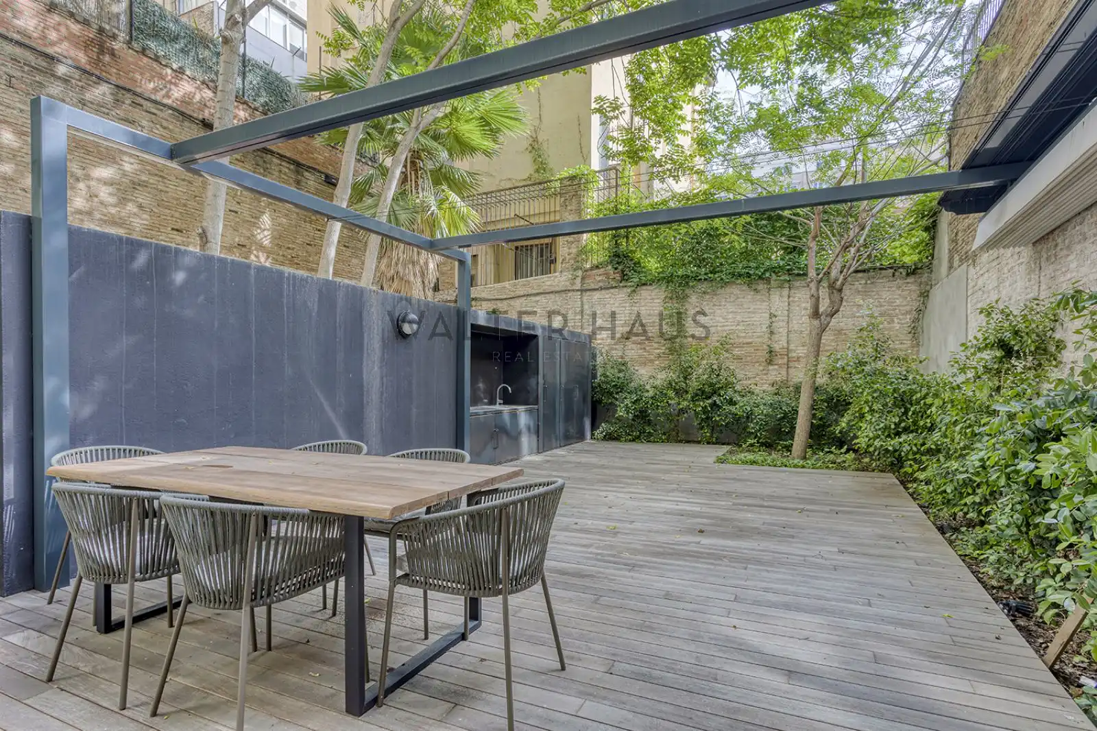 Duplex avec jardin à vendre à Carrer de Pau Claris, imagen 2
