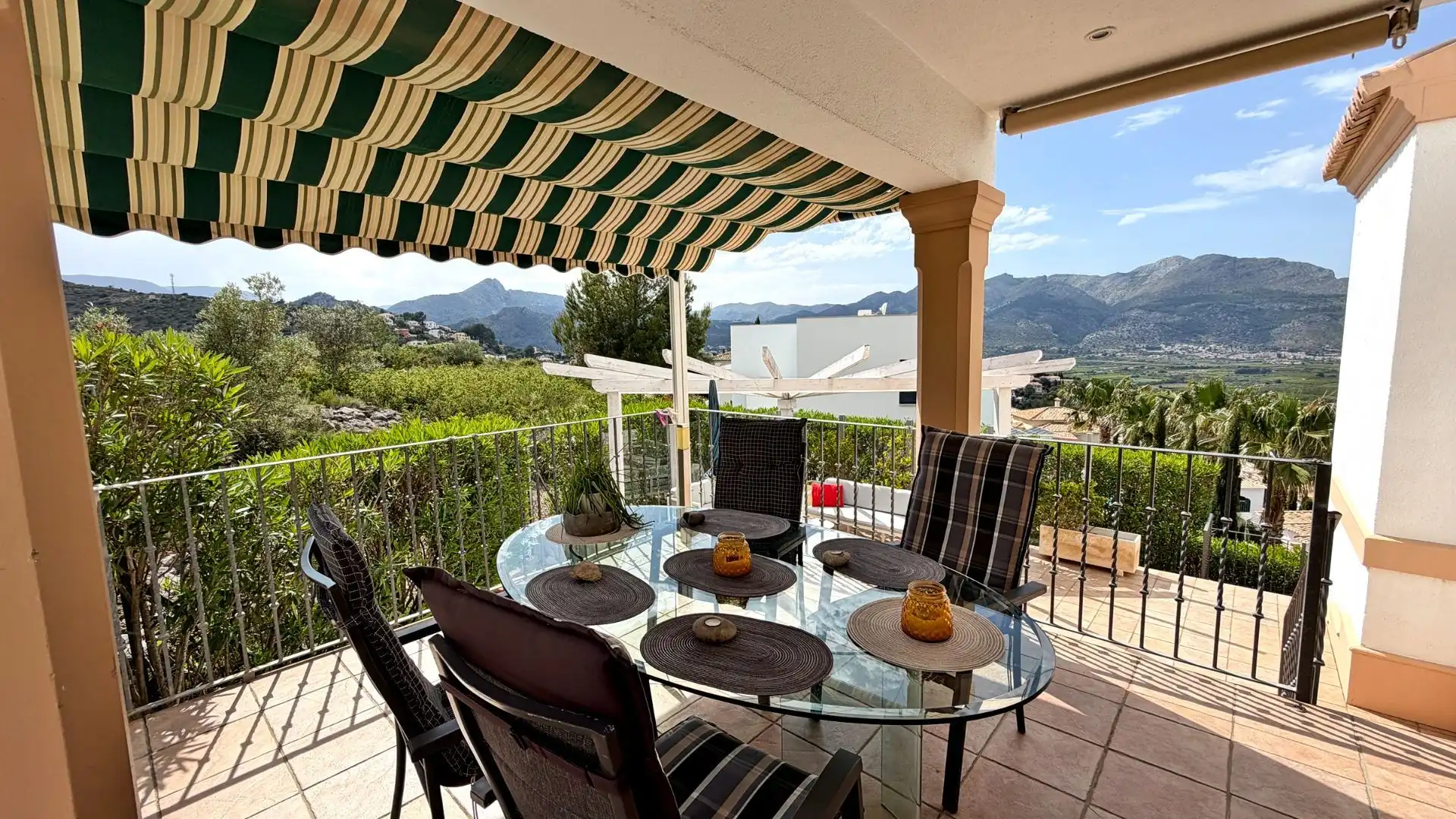 Terraza de Casa o chalet en venta en Orba con Aire acondicionado, Calefacción y Jardín privado