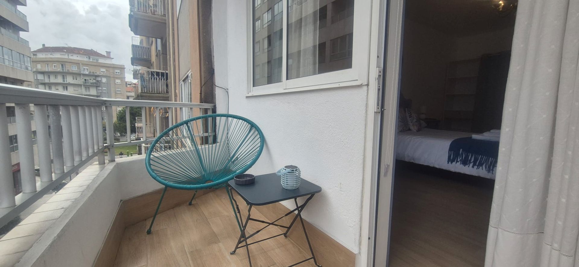 Terrassa de Pis en venda en Vigo  amb Calefacció, Moblat i Balcó