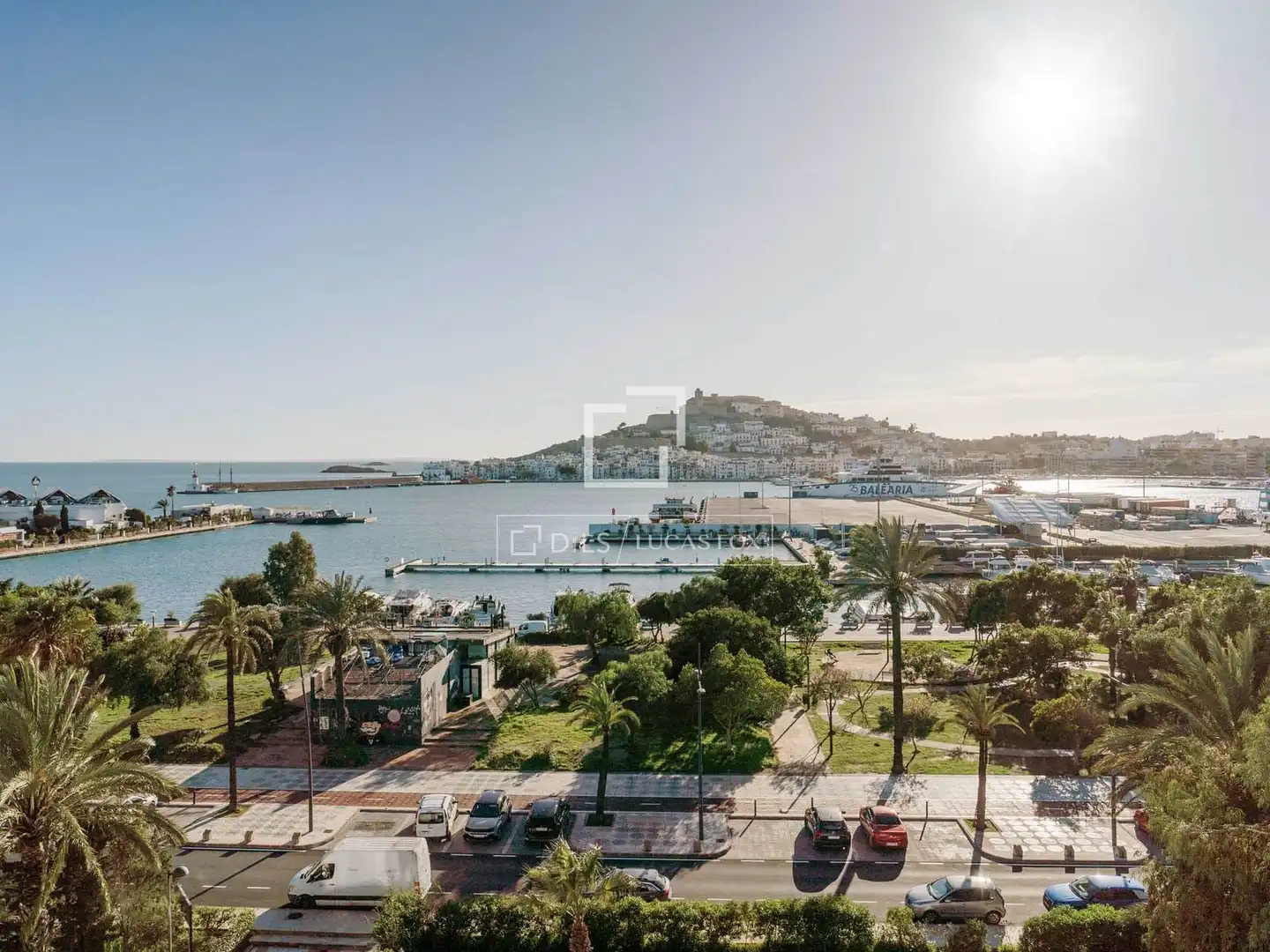 Vista exterior de Pis en venda en Eivissa amb Terrassa, Moblat i Balcó