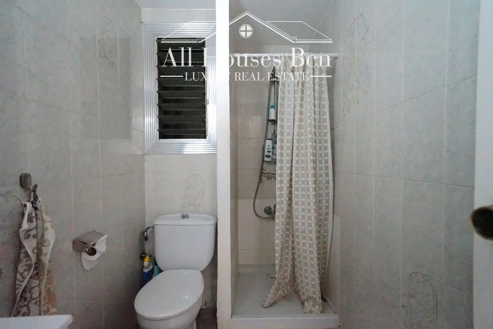 Baño de Piso en venta en Barcelona con Aire acondicionado, Calefacción y Terraza