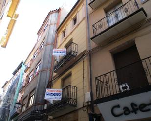 Vista exterior de Edifici en venda en  Teruel Capital