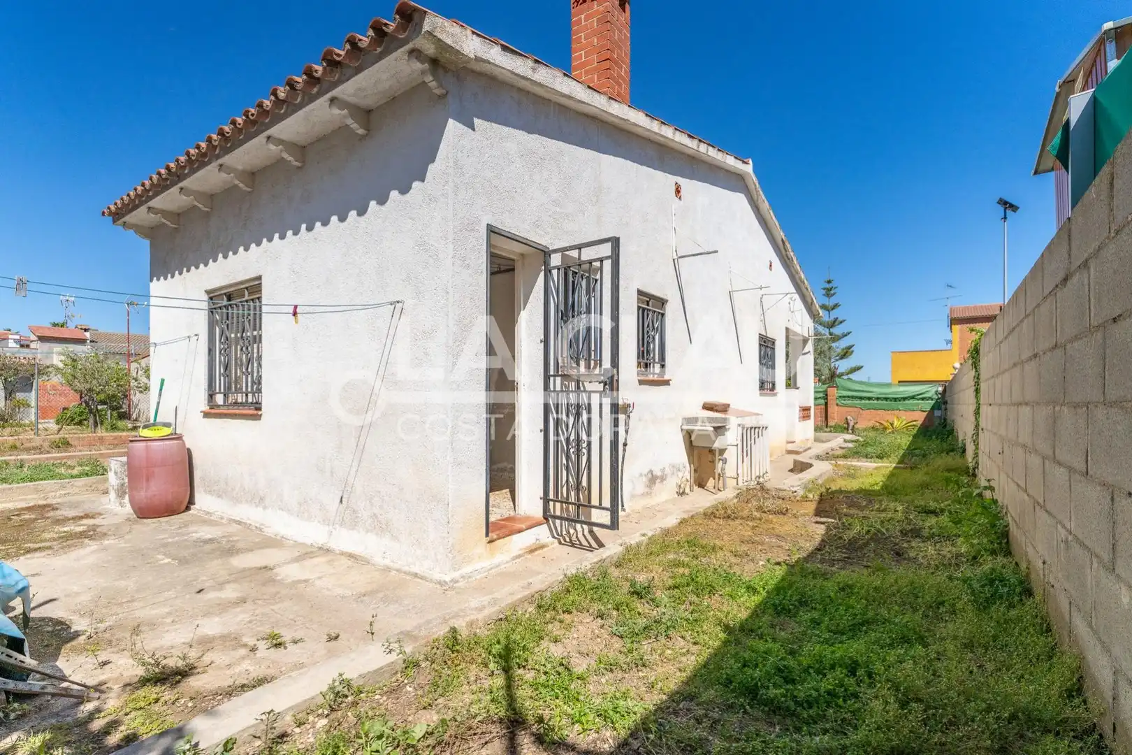 Vista exterior de Casa o xalet en venda en El Vendrell amb Calefacció, Jardí privat i Terrassa