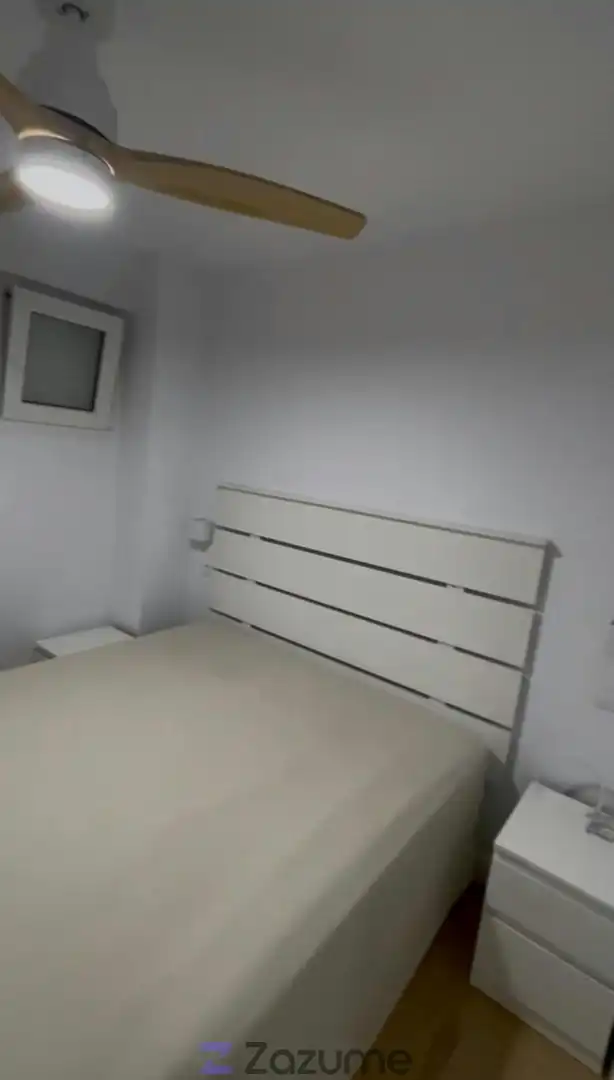 Habitación de Apartamento de alquiler en Laredo con Calefacción, Amueblado y Horno