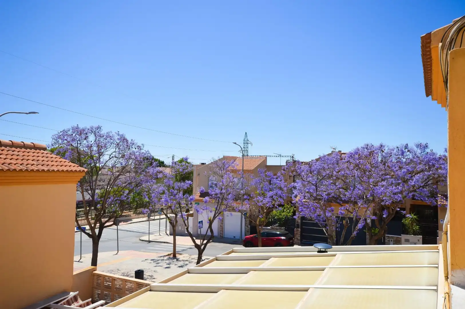 Außenansicht von Haus oder Chalet zum Verkauf in Huércal de Almería mit Klimaanlage, Heizung und Terrasse