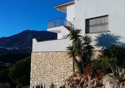 Vista exterior de Casa adosada en venda en Mijas amb Aire condicionat, Calefacció i Terrassa