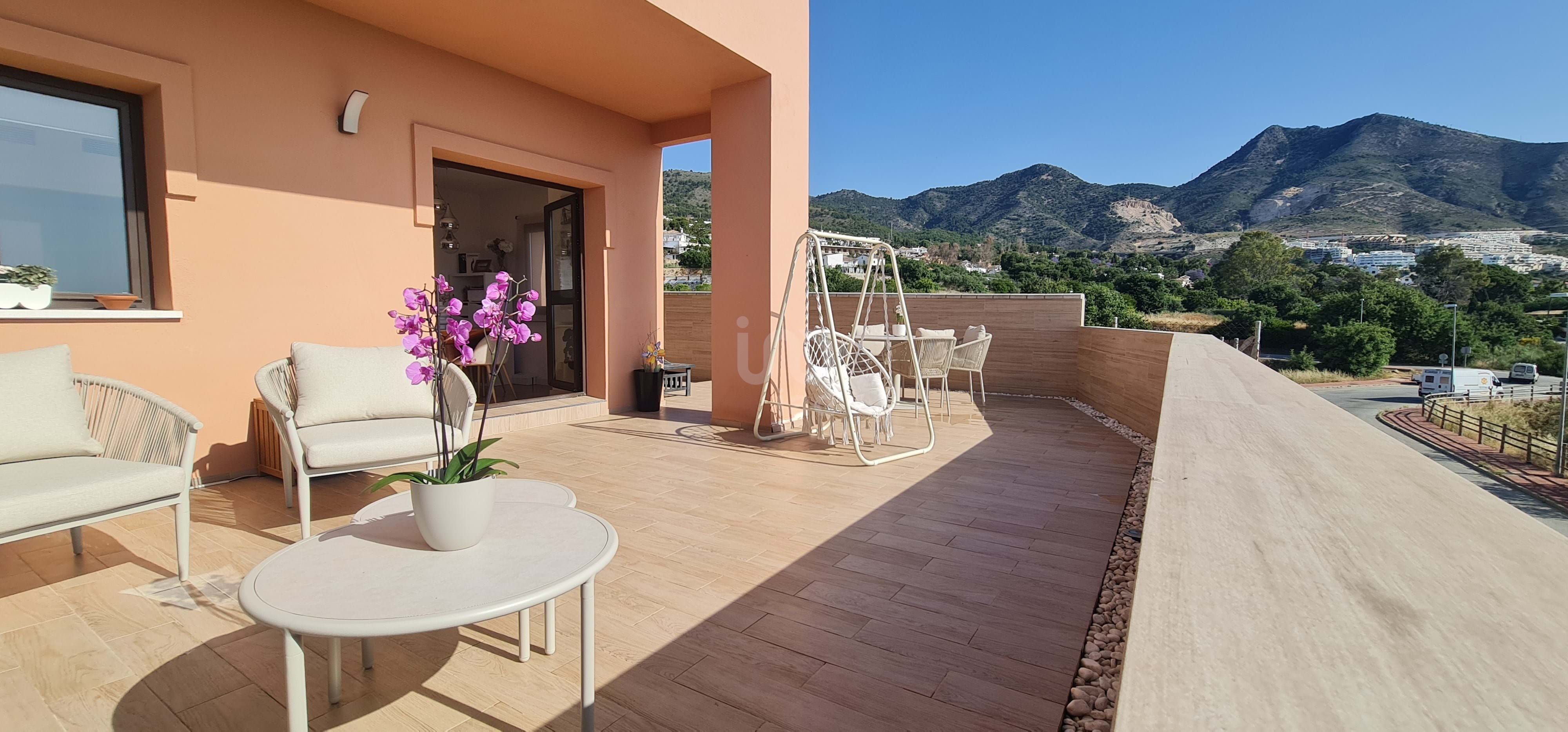 Terrassa de Casa o xalet en venda en Benalmádena amb Aire condicionat, Calefacció i Terrassa