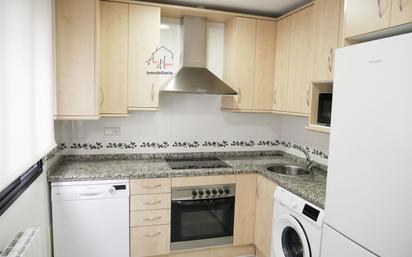 Kitchen of Flat for sale in Salamanca Capital  with Heating and Balcony