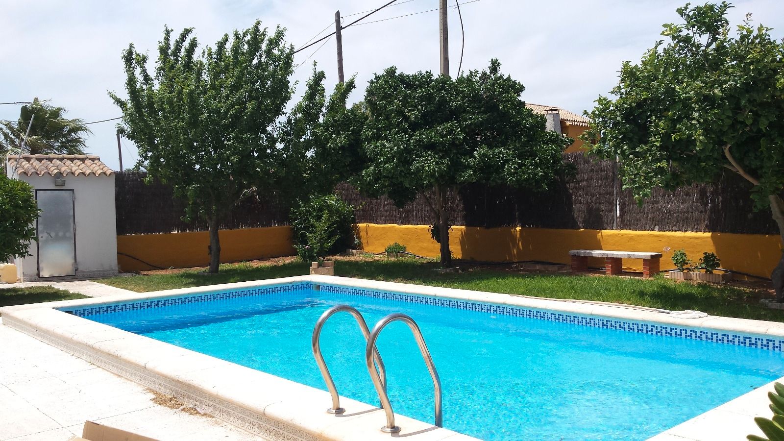 Piscina de Casa o xalet de lloguer en Chiclana de la Frontera amb Moblat