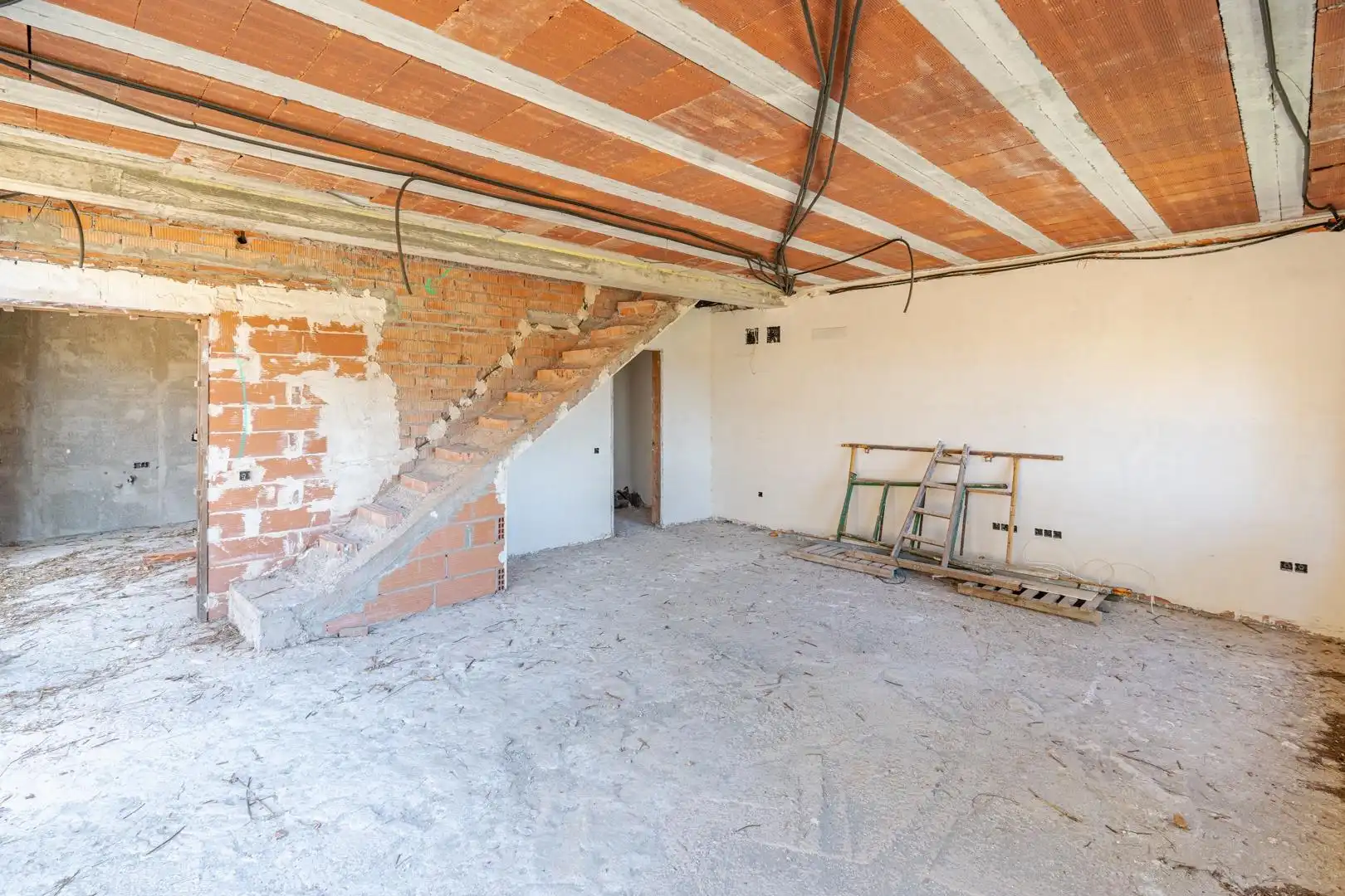 Haus oder Chalet zum Verkauf in Corbera de Llobregat mit Privatgarten