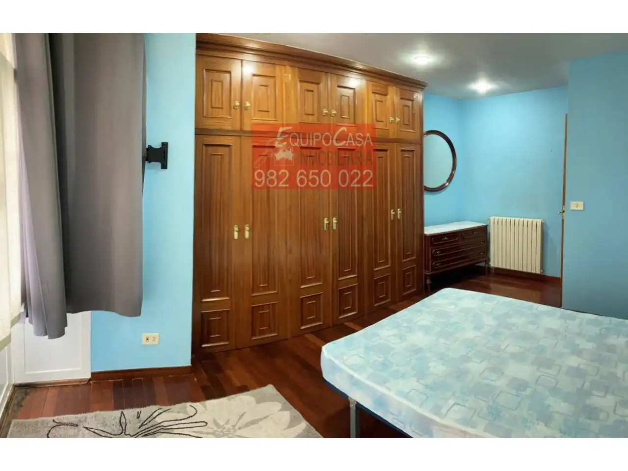 Habitación de Casa o chalet en venta en Lugo con Calefacción, Parquet y Amueblado