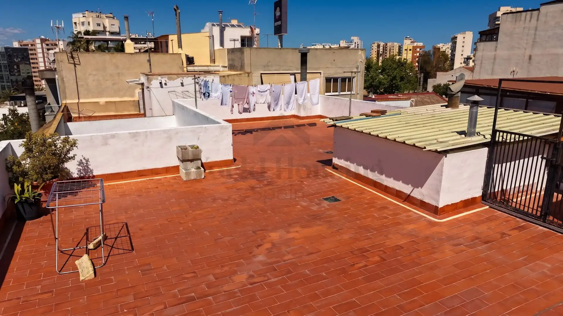 Chalet con terraza en venta en Calle CL ROJALES, imagen 32