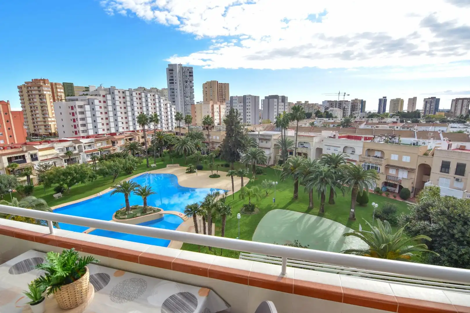 Mini appartamento con terrazza in affitto a Avenida MAR, imagen 2