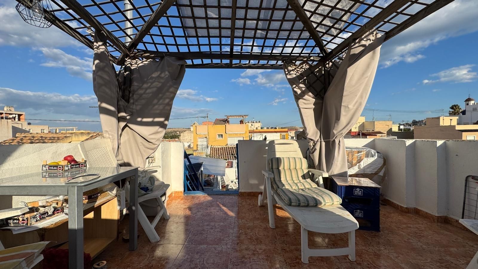 Terrace of House or chalet for sale in Alicante / Alacant  with Heating, Terrace and Storage room