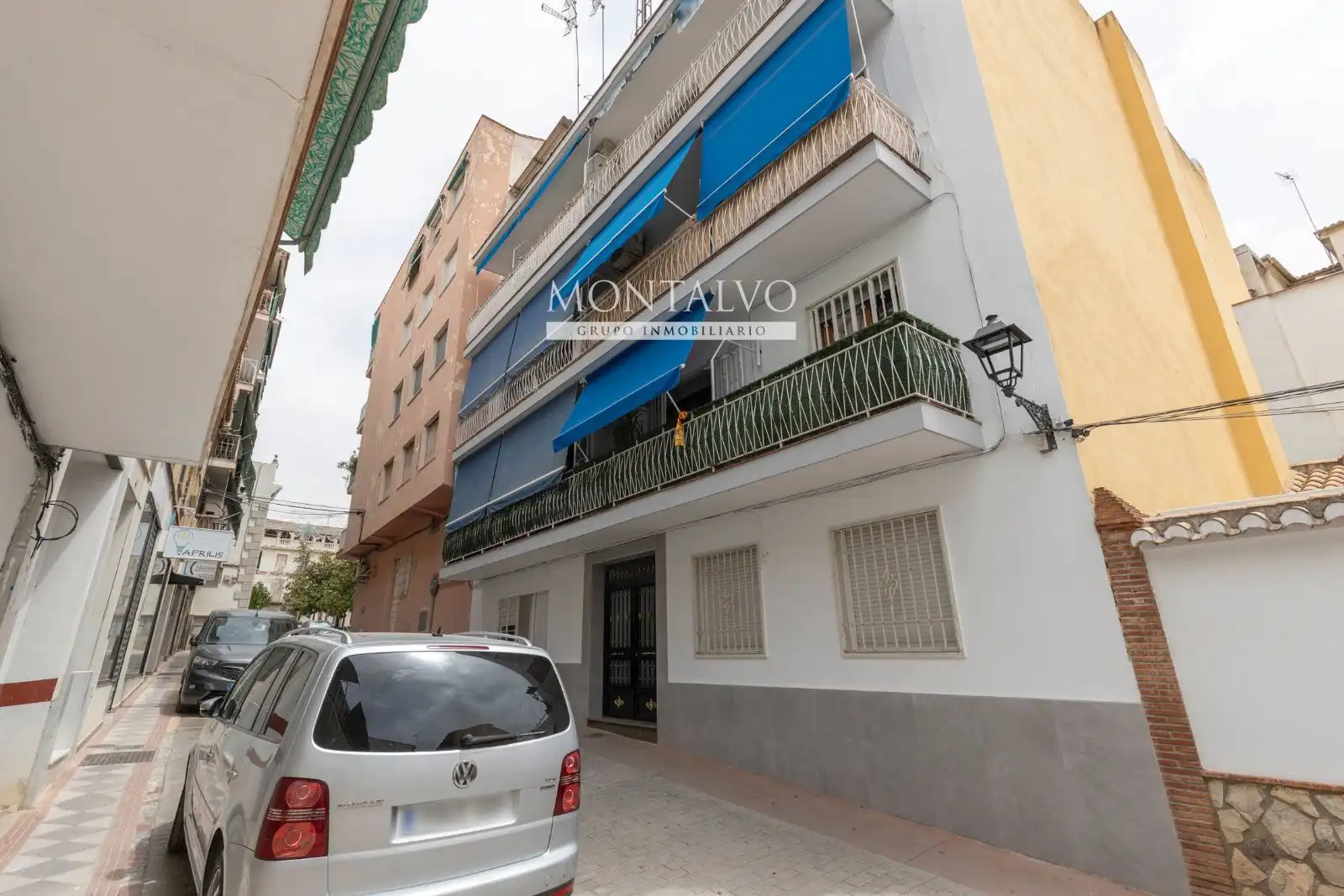 Außenansicht von Wohnung zum Verkauf in Atarfe mit Klimaanlage, Terrasse und Abstellraum