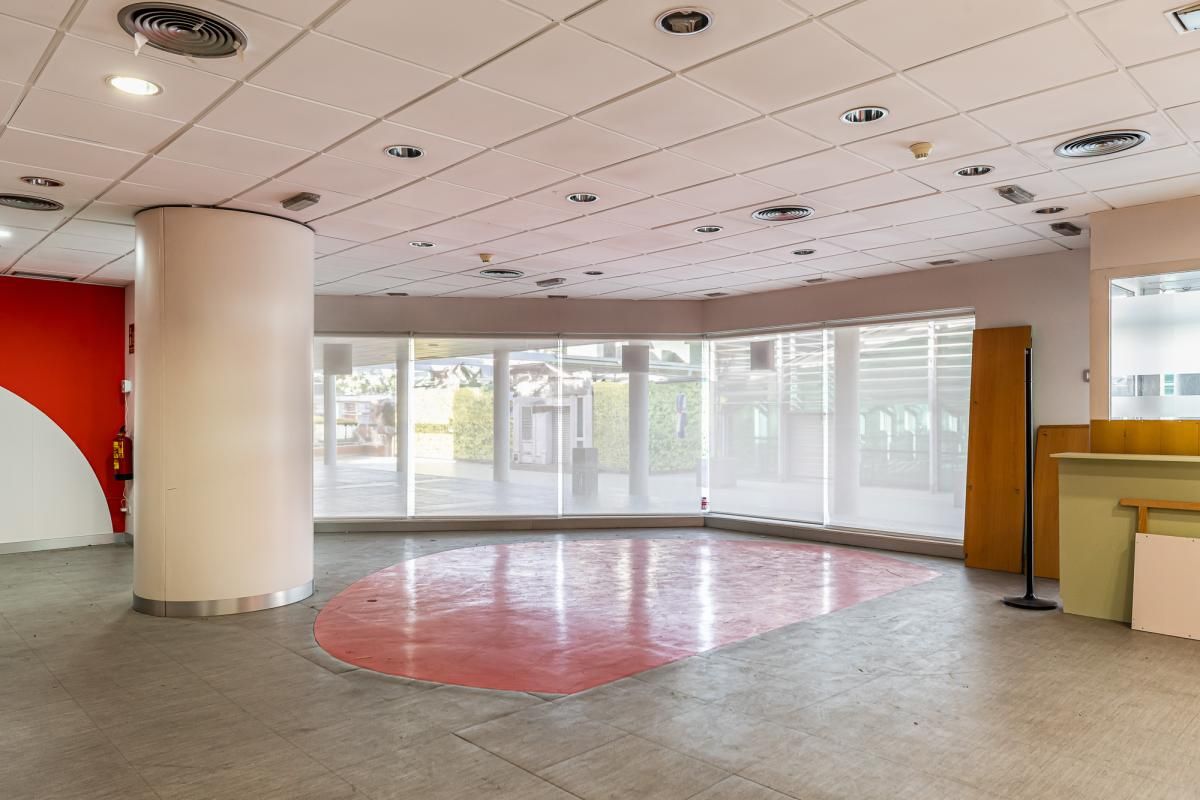 Local de alquiler en Alcobendas con Calefacción