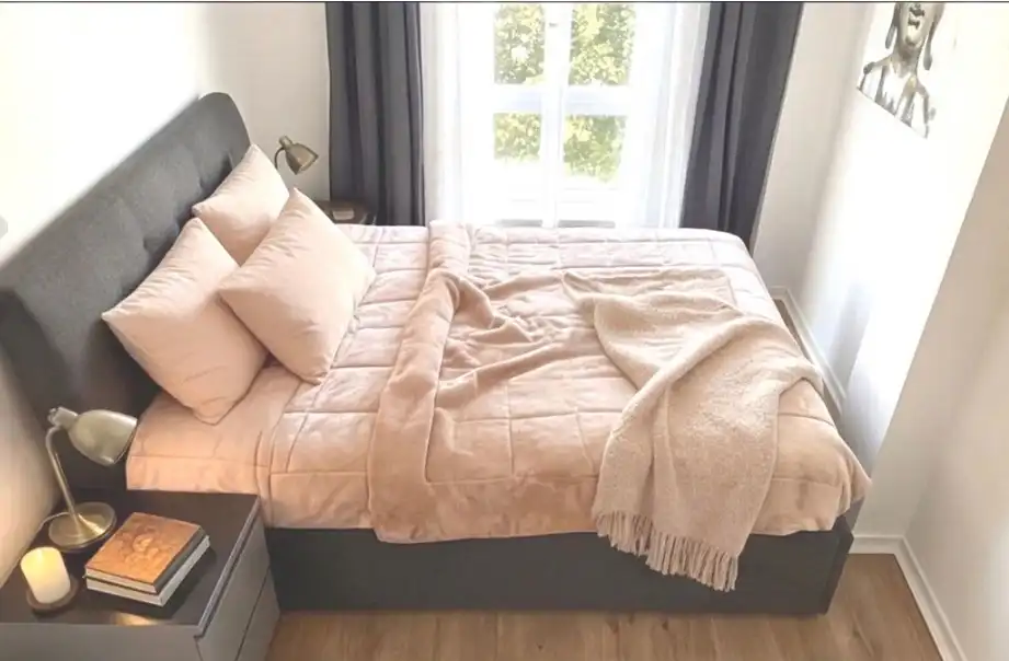 Habitación de Piso en venta en Marbella con Aire acondicionado, Trastero y Amueblado