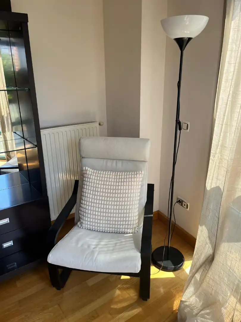 Wohnzimmer von Wohnungen zur Miete in Gijón  mit Heizung, Parkett und Abstellraum