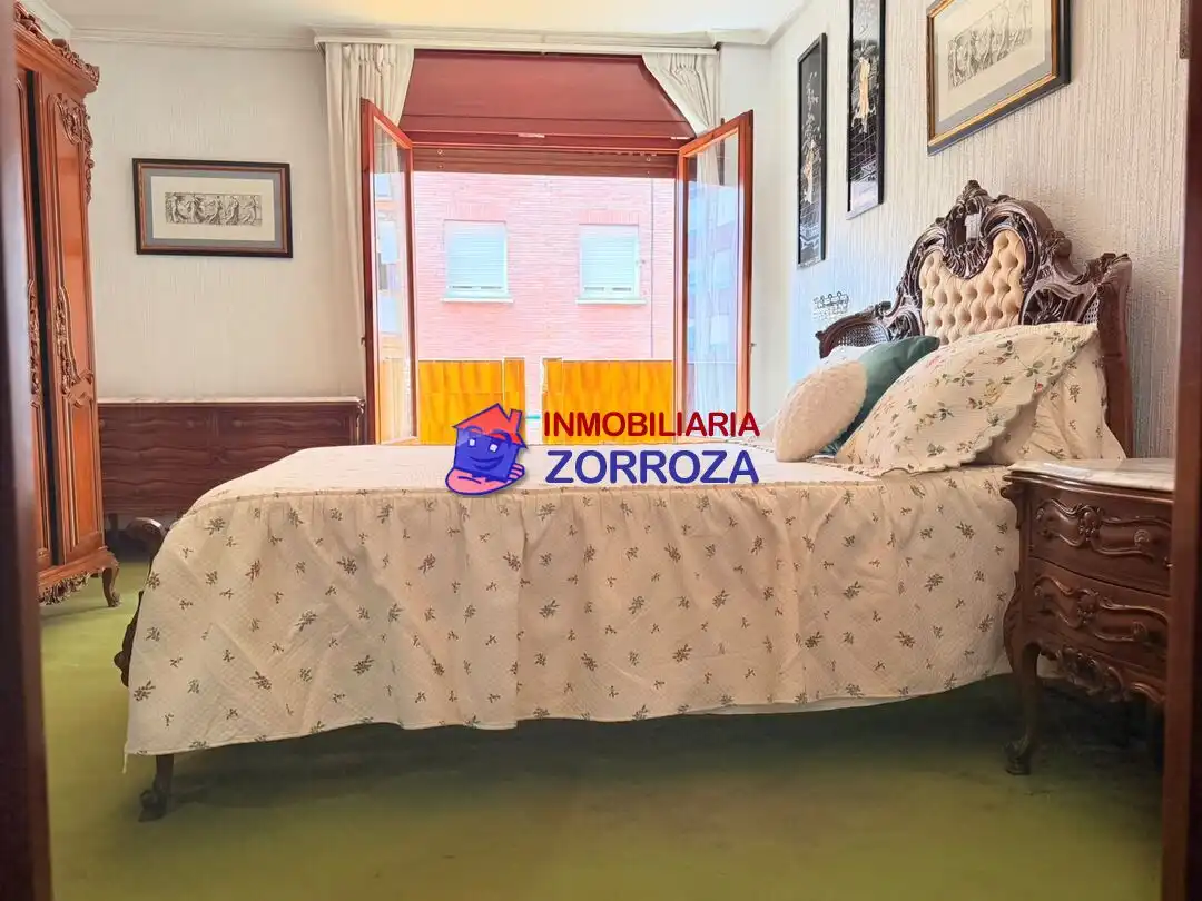 Bedroom of Flat for sale in Bilbao   with Heating, Storage room and Balcony