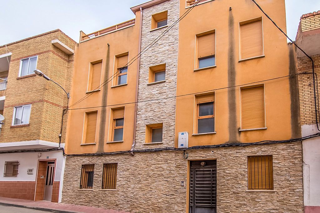 Vista exterior de Edifici en venda en Villar de Olalla