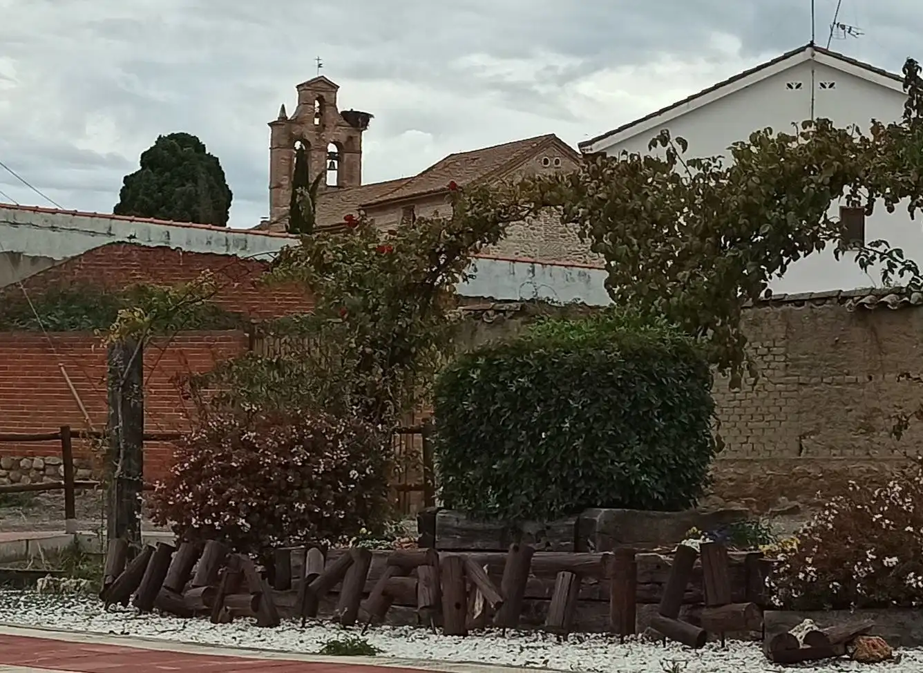 Vista exterior de Casa o xalet en venda en Villamantilla amb Aire condicionat, Calefacció i Jardí privat