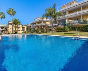 Swimming pool of Flat for sale in Marbella  with Air Conditioner, Terrace and Swimming Pool